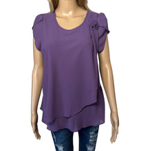 Load image into Gallery viewer, Short sleeve purple tiered blouse with flower
