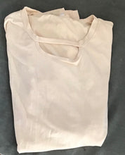 Load image into Gallery viewer, Cream colored long sleeve top
