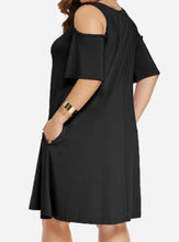Load image into Gallery viewer, Plus size cold shoulder dress with pockets
