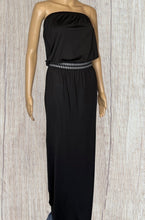 Load image into Gallery viewer, Strapless tube maxi dress with tribal print trim
