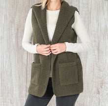 Load image into Gallery viewer, Soft Sherpa hooded vest with pockets
