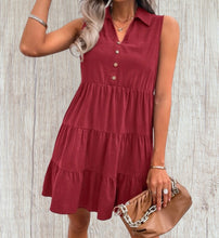 Load image into Gallery viewer, Cotton burgundy collared dress with faux buttons
