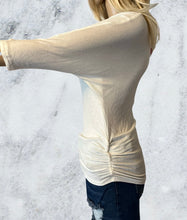 Load image into Gallery viewer, White v-neck 1/2 sleeve top with ruched sides
