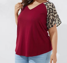 Load image into Gallery viewer, Red v-neck tee with leopard print sleeves
