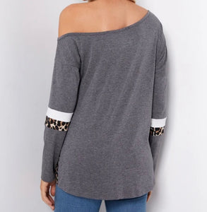 One shoulder color block leopard print knotted top