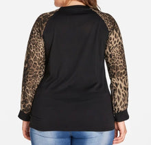 Load image into Gallery viewer, Black sweater with leopard print sleeves
