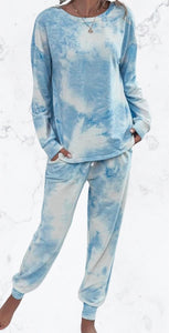 Comfy 2 piece tie dye loungewear