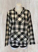 Load image into Gallery viewer, Lightweight plaid hoodie with front pocket
