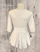 Load image into Gallery viewer, White crossover 1/2 sleeve blouse with waistband

