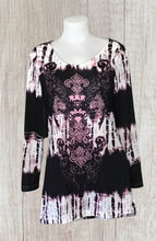 Load image into Gallery viewer, Long patterned long sleeve tops
