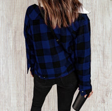 Load image into Gallery viewer, Plaid jacket with fleece lining. Available in blue, black and red.
