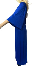 Load image into Gallery viewer, Long dress with wide fluttering sleeves
