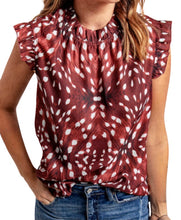 Load image into Gallery viewer, Sleeveless flouncy blouse with all over print design
