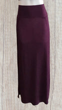 Load image into Gallery viewer, Maxi skirt with high side slits
