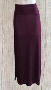 Maxi skirt with high side slits