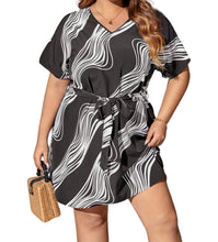 Load image into Gallery viewer, Plus size black/white print cold shoulder dress with belt
