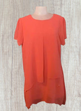 Load image into Gallery viewer, Layered blouse
