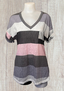 Lightweight color block v neck tee