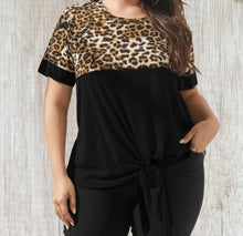 Load image into Gallery viewer, Plus size short sleeve top with leopard print and tie up knot
