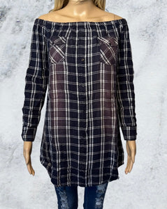 Navy plaid off shoulder long sleeve cotton top