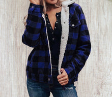 Load image into Gallery viewer, Plaid jacket with fleece lining. Available in blue, black and red.
