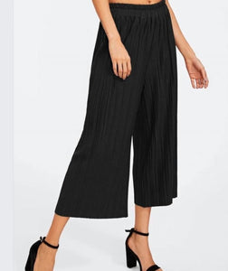 Pleated capris.