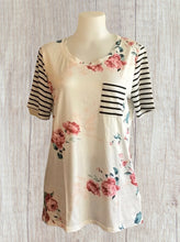 Load image into Gallery viewer, Floral striped tee
