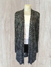 Load image into Gallery viewer, Lightweight leopard print slouchy pocket open front cardigan
