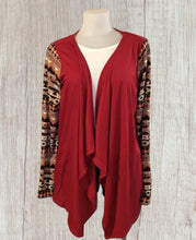 Load image into Gallery viewer, Open front draped cardigan with patterned sleeves
