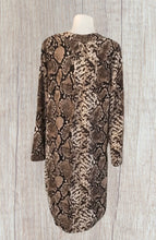 Load image into Gallery viewer, Lightweight brown snakeskin print long cardigan
