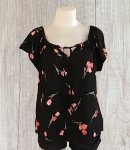 Short sleeve black floral tie up blouse