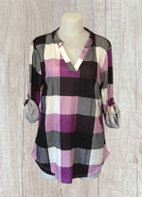 Load image into Gallery viewer, Purple v-neck long sleeve plaid shirt
