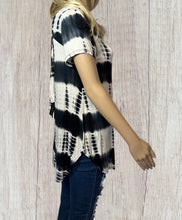 Load image into Gallery viewer, Striped black tie dye tee

